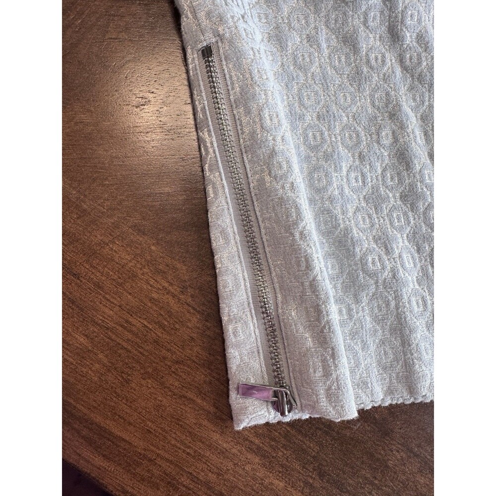 CACHE Silver and White embroidered dress straight Pants, Zipper Hems, Size 10 - Picture 8 of 9